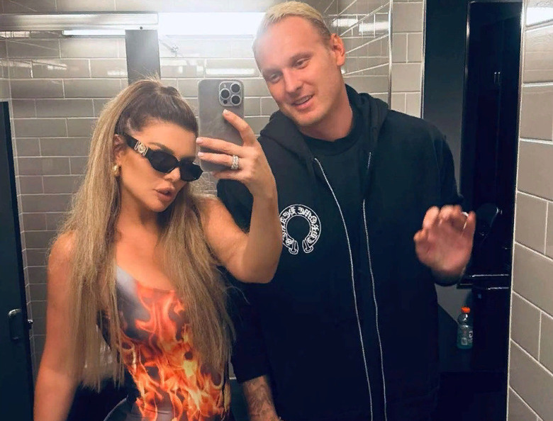 Седокова с мужем