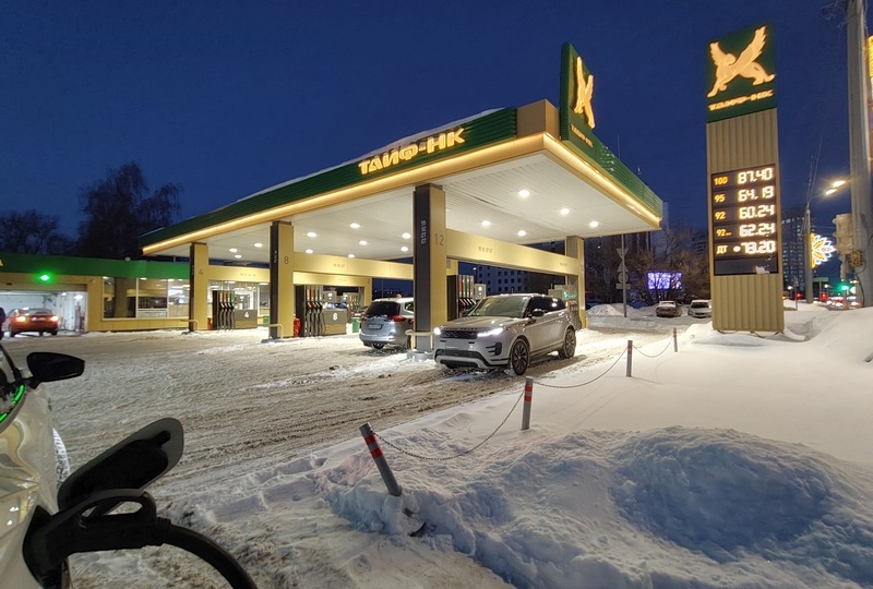 Зарядные станции для электромобилей на АЗС "ТАИФ НК" - наконец-то!