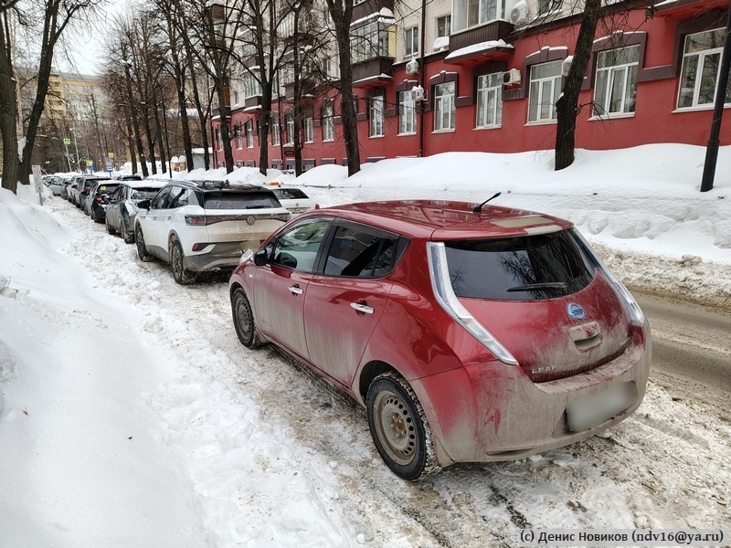 Число электромобилей на улицах российских городов растёт