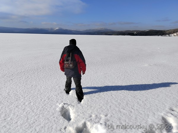 Поездка. Тургояк. Опять вдоль берега