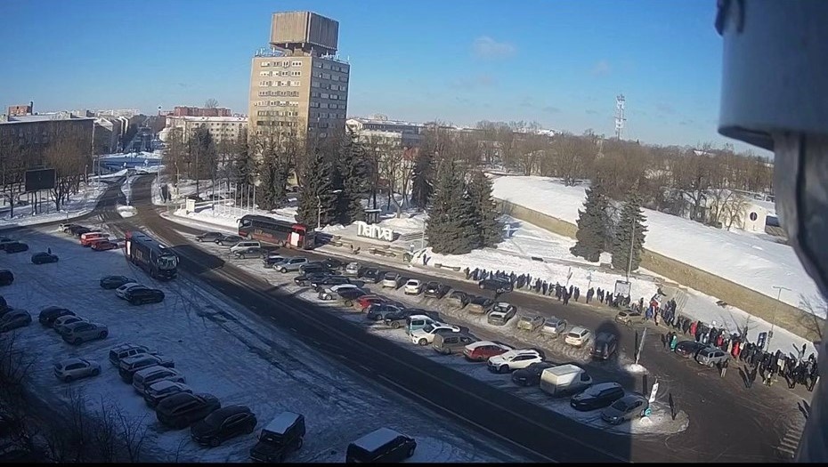    Петровская площадь. Нарва, Эстония. 20 февраля 2026 года. Автор фото: balticlivecam.com