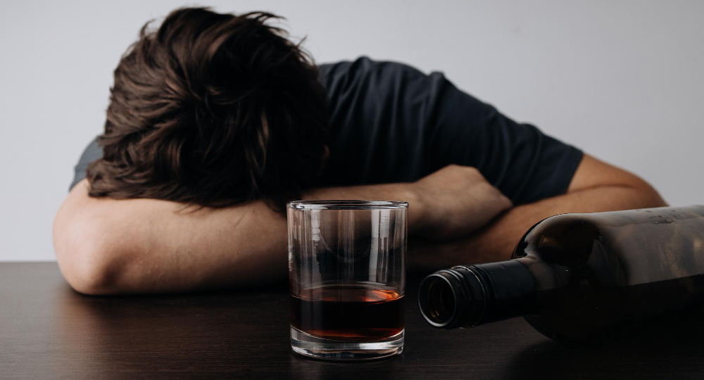 Формы алкогольной зависимости: какие бывают и как проявляются