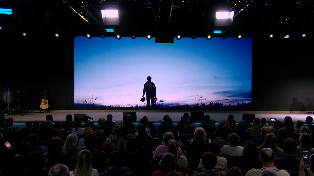    Военкор ВГТРК представил на фестивале фильм о французских добровольцах на СВО