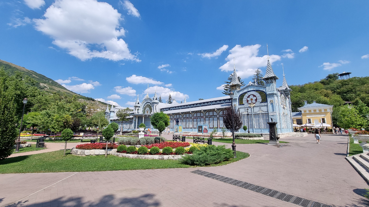 Лермонтовская галерея