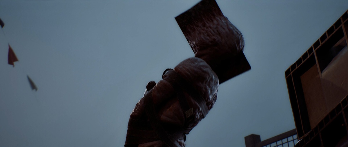 Меняем голову монстра на сирену, сейф или тесак – вот это креатив. В сиквеле, наверное, додумаются до пирамиды