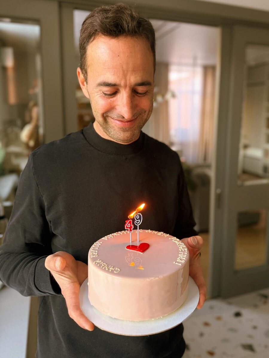    Илья Любимов отметил день рожденияСоцсети Екатерины Вилковой