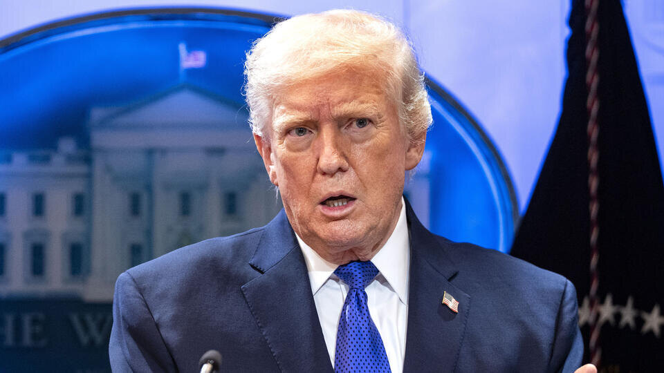     Трамп ввел режим ЧС в Вашингтоне из-за разлива сточных вод www.globallookpress.com/Bonnie Cash - Pool via CNP