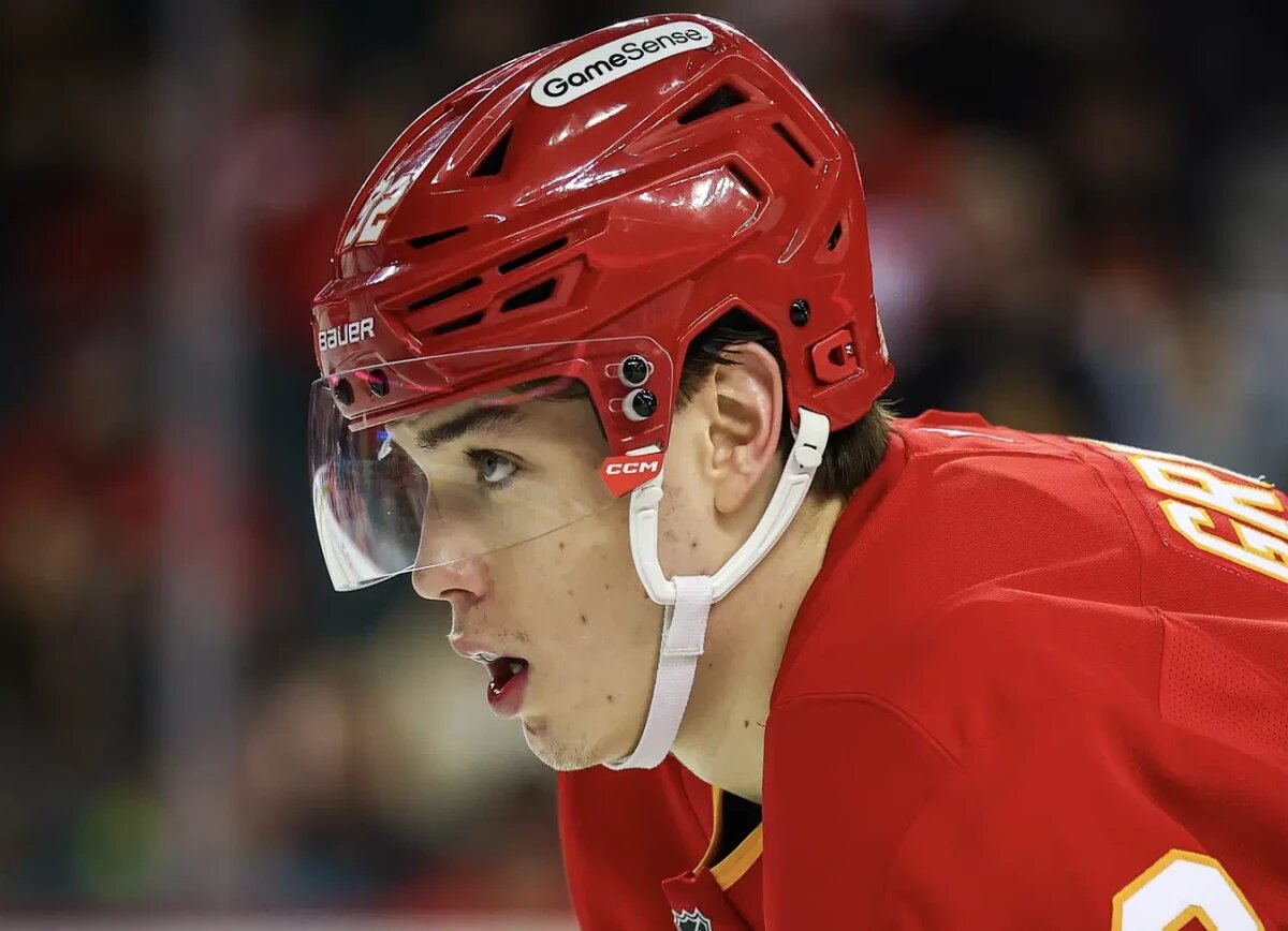     The Hockey News о поступательном прогрессе Гридина в «Калгари»: движется в верном направлении
