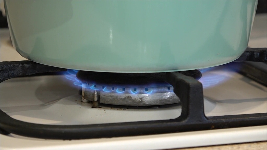    Газификация частный дом газовая плита конфорка кастрюля