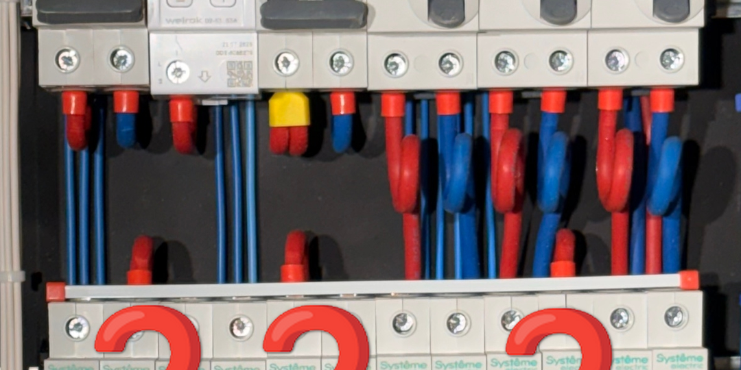 Делать красиво или удобно? Вопрос по изолятору PIN-шины