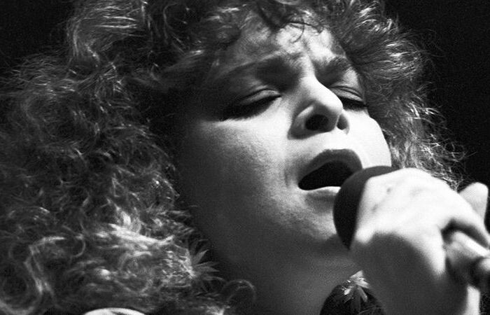    Материнство Ларисы Долиной: сложные первые дни жизни дочери Ангелины.