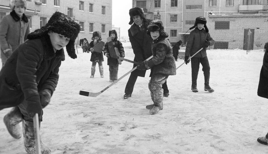 Мы лизали сосульки, ели снег, жевали гудрон