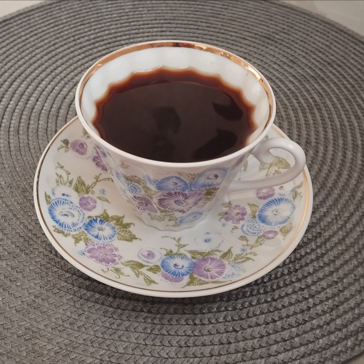 Доброе утро, страна ДЗЕНия! Всем хорошего дня! Давайте начинать его правильно)))