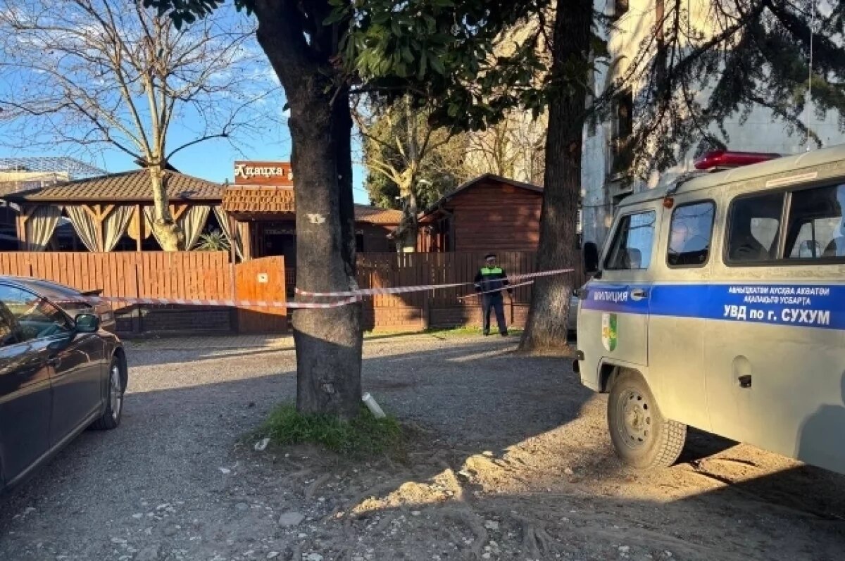    В Сухуме ранили экс-замгенпрокурора Абхазии Какалию