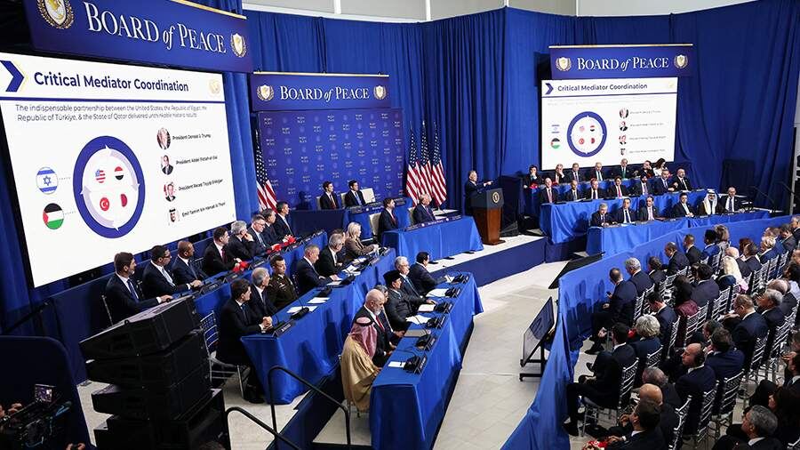    Фото: REUTERS/Kevin Lamarque