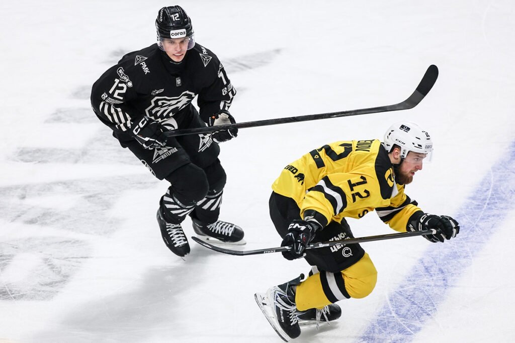    Хоккеисты «Трактора» обыграли «Северсталь» в матче КХЛ (источник изображения) News Express Team