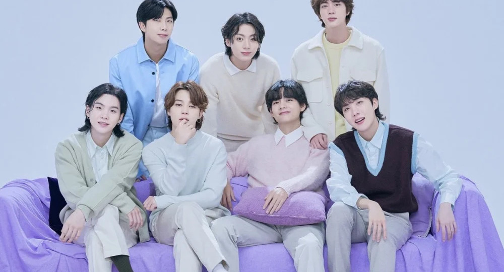 Почему BTS популярны среди всех возрастов и о чем они поют