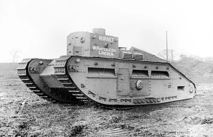 Первая мировая, британский танк./ Фото: militaryfactory.com
