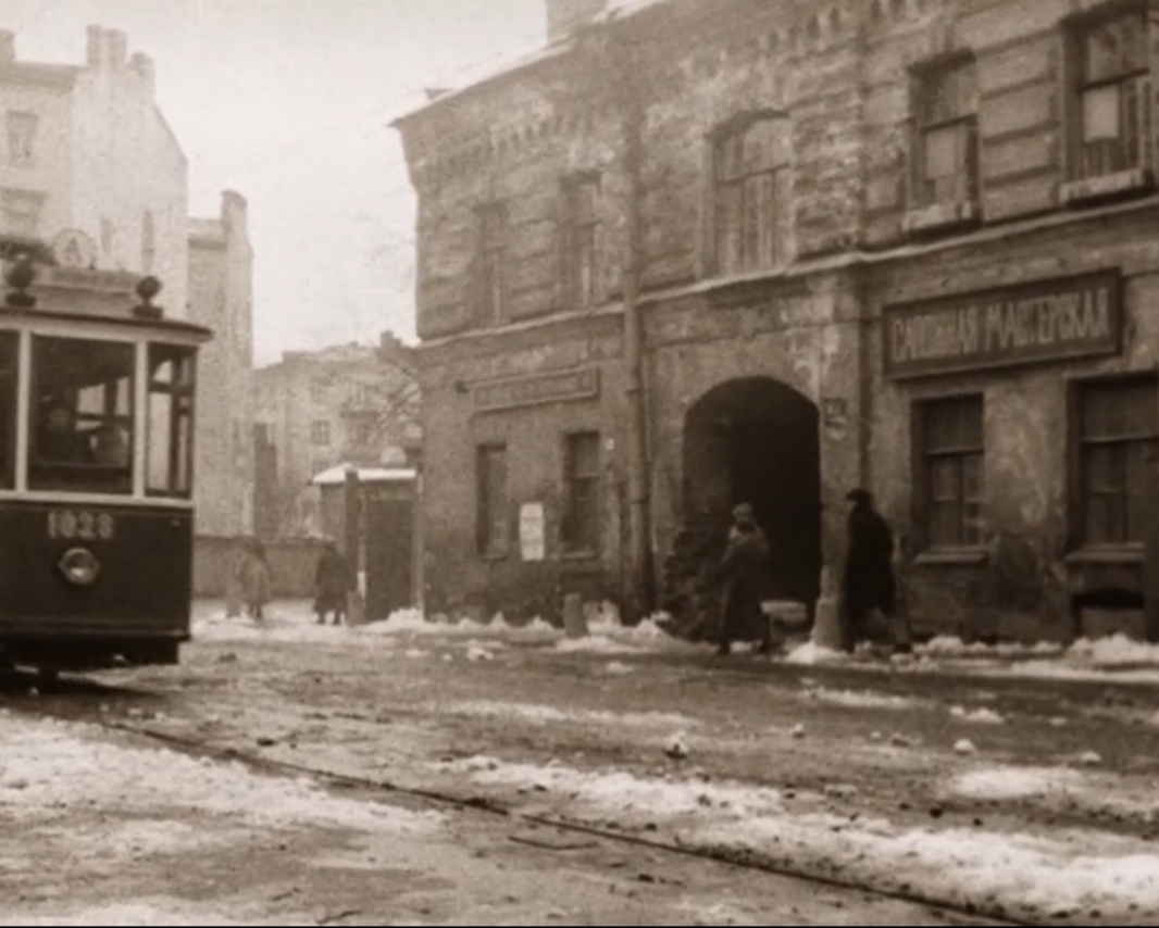 Кадр из фильма " Собачье сердце"