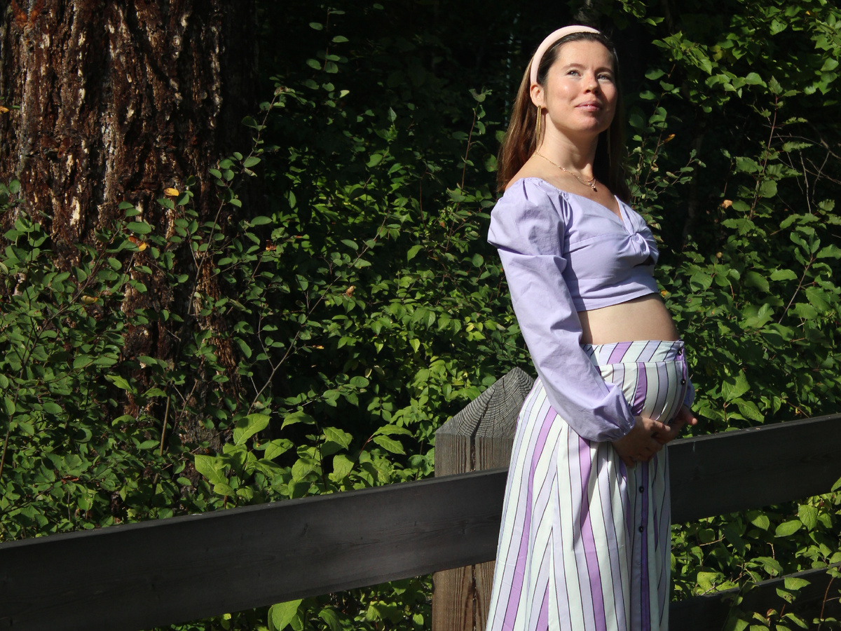 Говорят, второй триместр - самое беззаботное время, когда только и нужно-то гулять, да цветочки нюхать, но я и тут нашла, как себя накрутить, ходила злющая как бабка 🤣