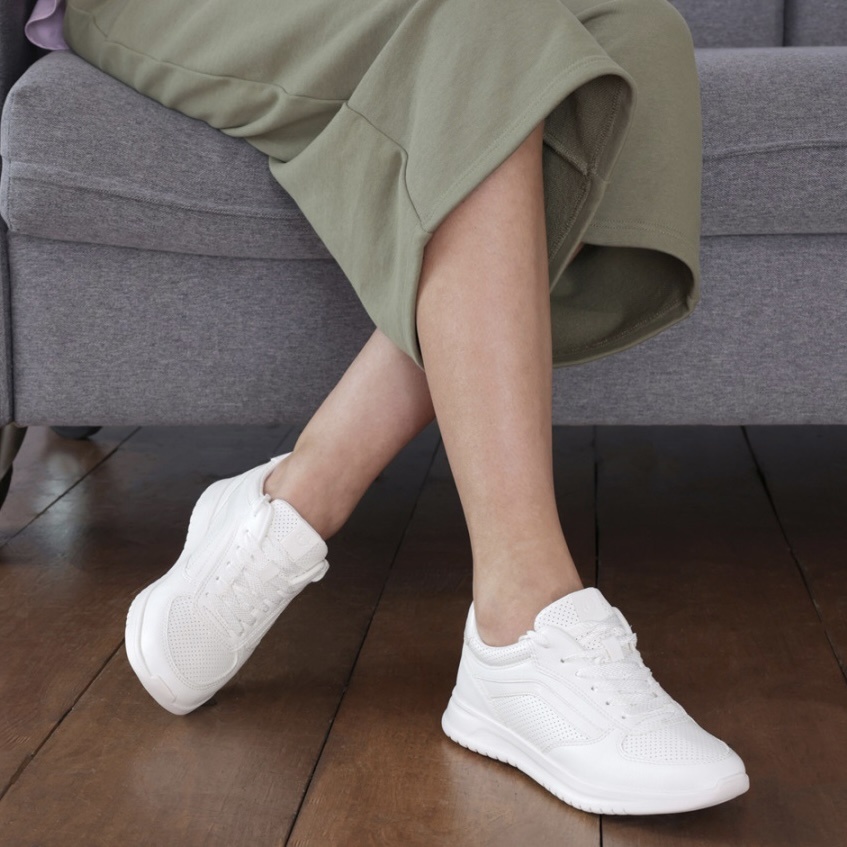 Кроссовки TAMARIS (артикул 1-1-23746-20-156)