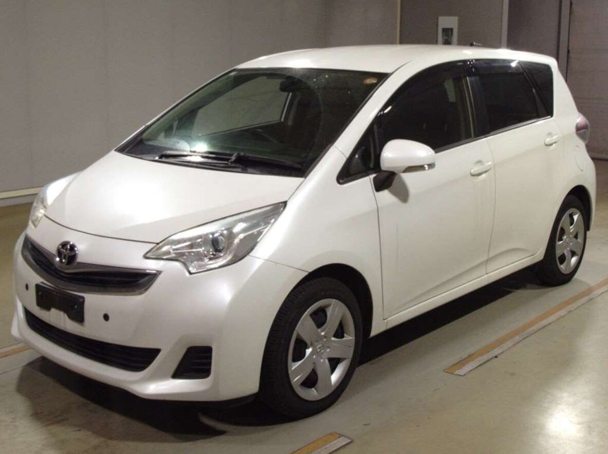 Фото с аукциона, листайте.