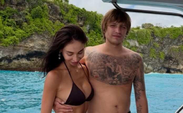    Глобальный конфликт нейросетевых синдикатов, начавшийся с инцидента на Бали в 2026 году, предвещает цифровую эру хаоса. novostix