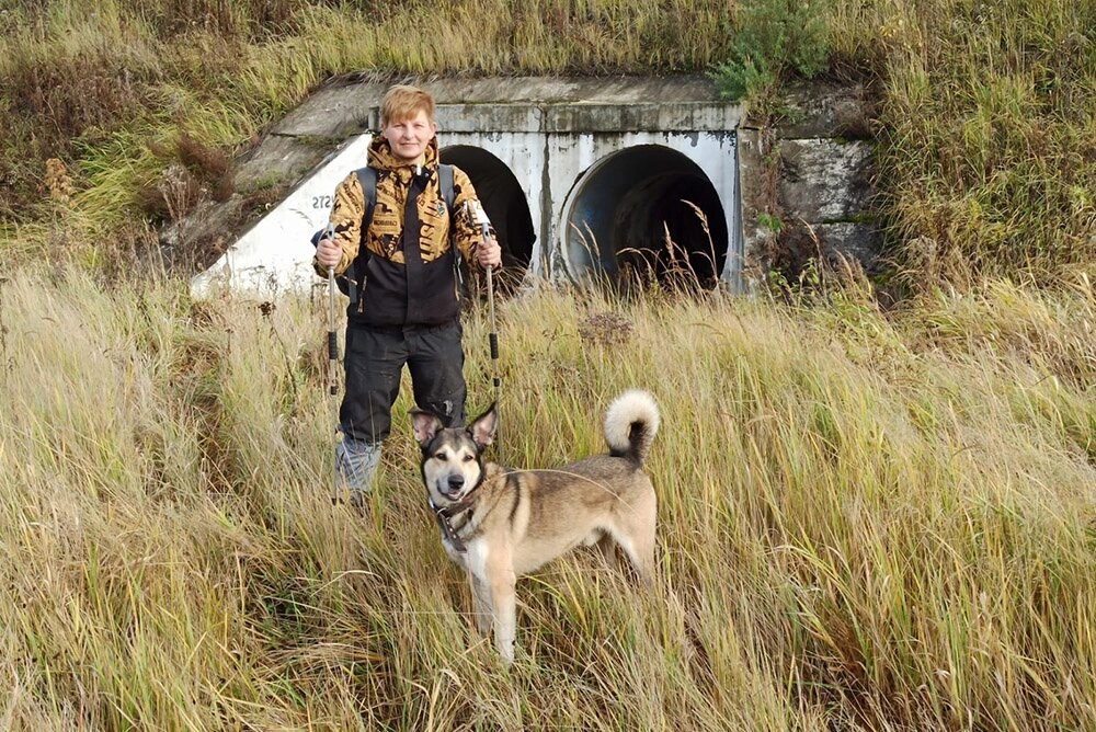    Артур Климаков и пес Эдвин. Фото: соцсети