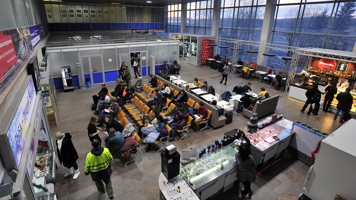    Мурманск аэропорт зал ожидания ТАСС