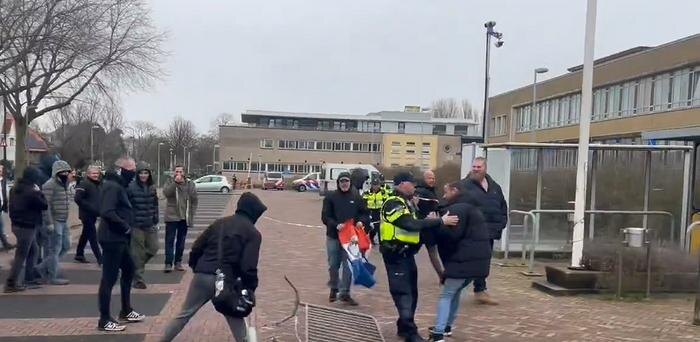 Обложка © X / Owen