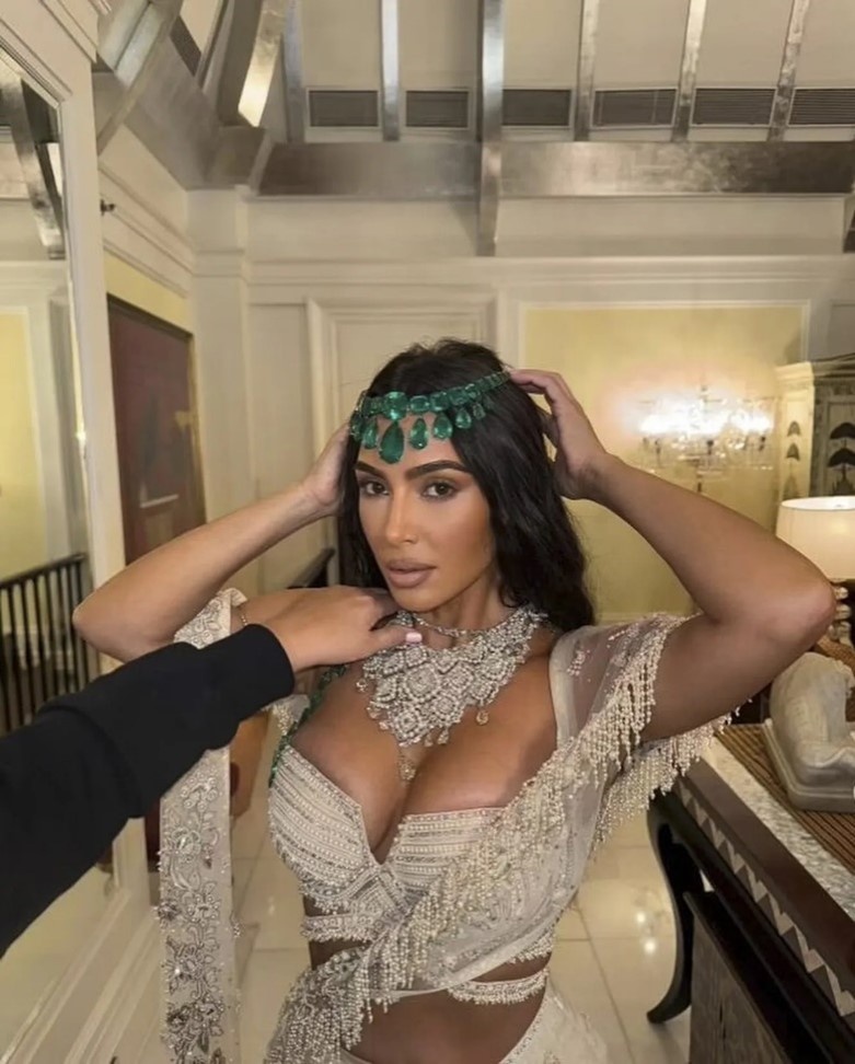 У Ким Кардашьян похитили украшений на 10 миллионов долларов. Фото: Legion-Media