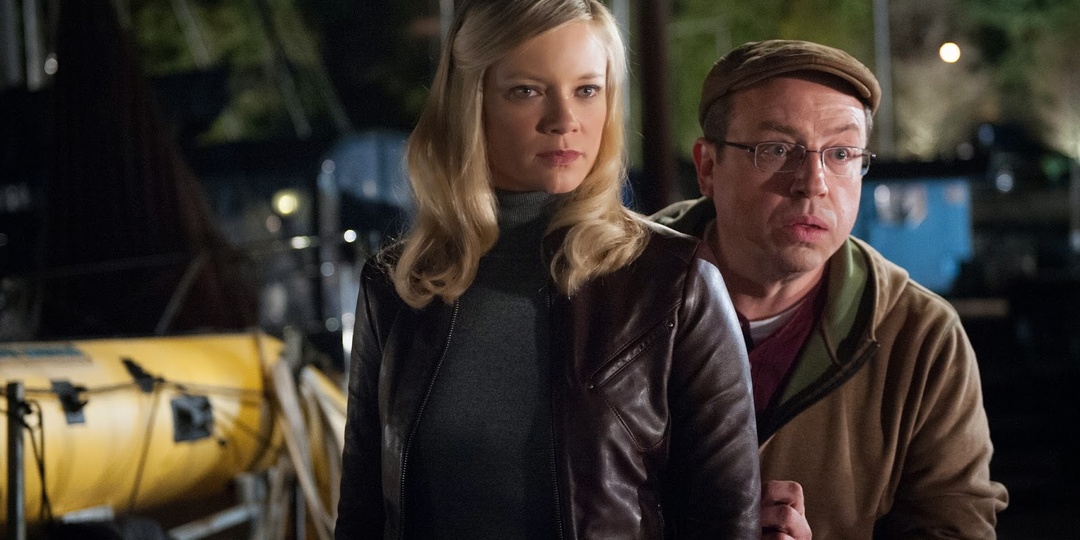 Блондинка, геймер и самозванец. Треугольник современного нуара