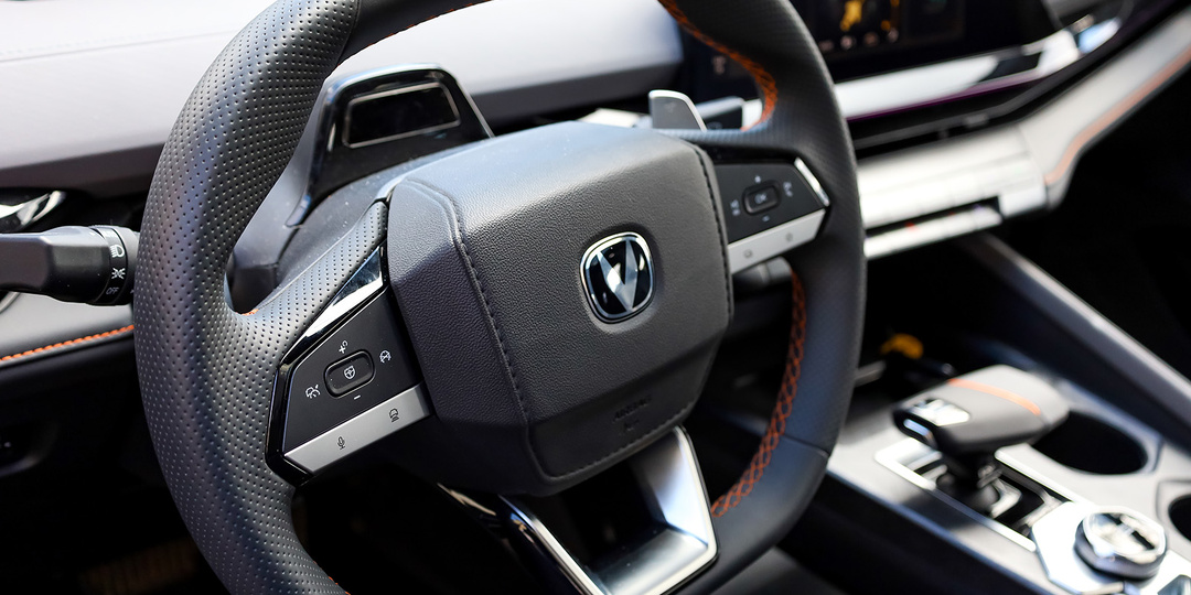 Китайские гибриды попали под «цифровой утиль»: растаможка подорожала в 300 раз