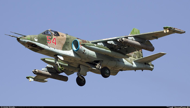 	22.02.1975 год - Впервые поднялся в воздух самолет Т8-1 - прототип бронированного армейского штурмовика Су-25, известный в войсках как "Грач" (летчик-испытатель B.C. Ильюшин). 