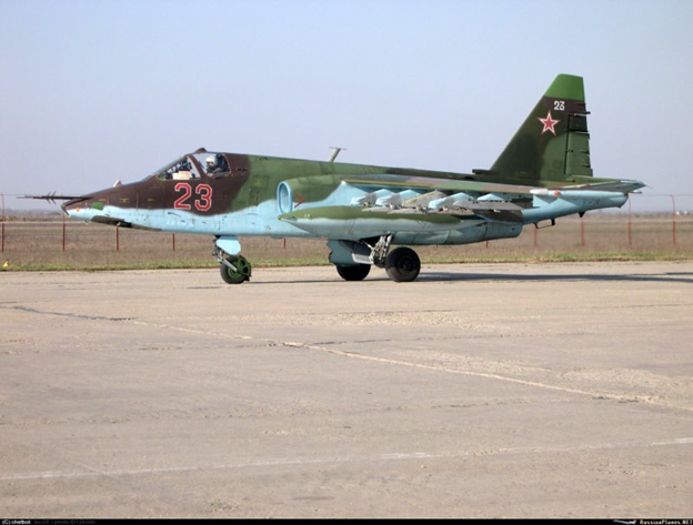 26.12.1975 г. - Летчик-испытатель В.С. Ильюшин совершил первый полет на втором опытном самолете Су-25 (Т8-2);