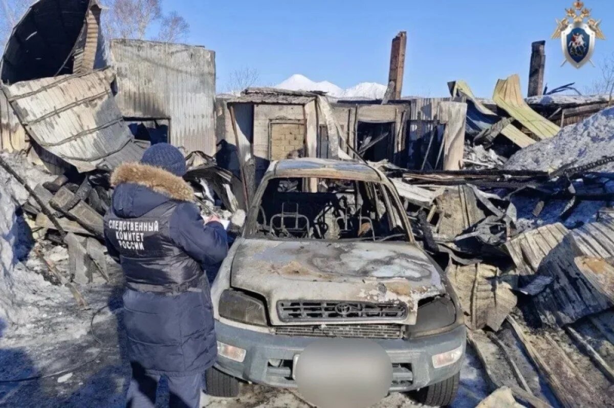    Опубликовано фото с места пожара, где погиб 61-летний житель Камчатки