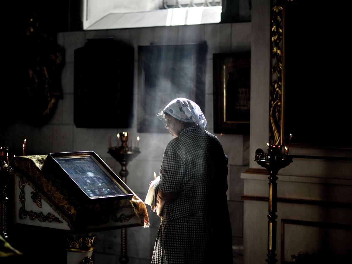    Богослужение в Покровском соборе Великого Новгорода | © РИА Новости / Константин Чалабов