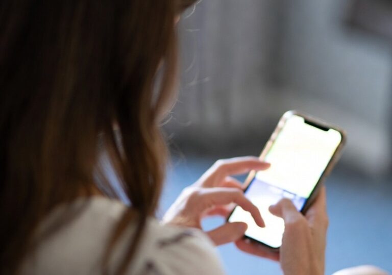    Преподаватель из Оренбурга перевела мошенникам 22 тысячи рублей Оренбуржье