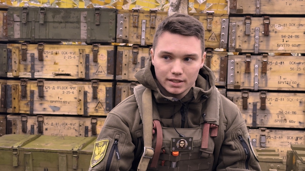    Артур Уваров Военный ЛНР Бывший Динамовец