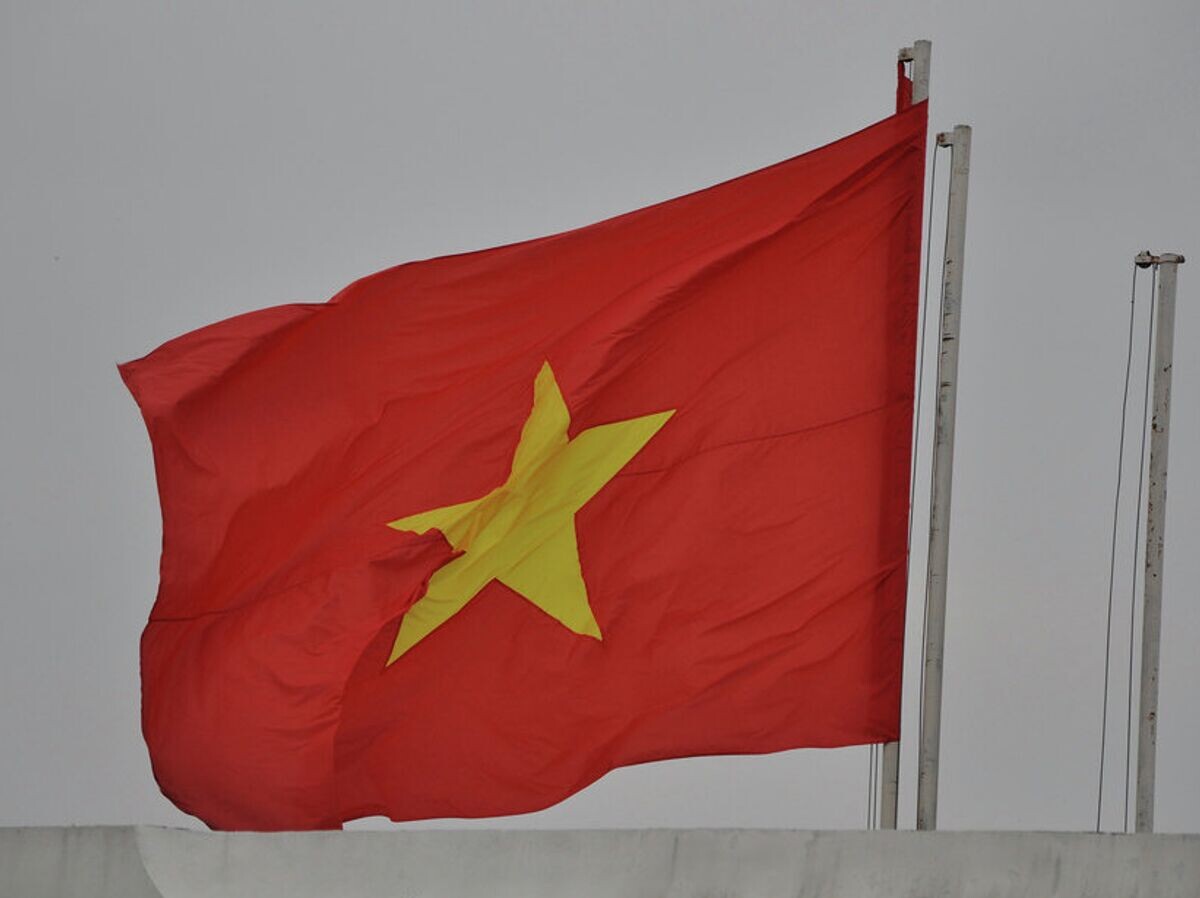    Флаг Вьетнама© flickr.com / manschu