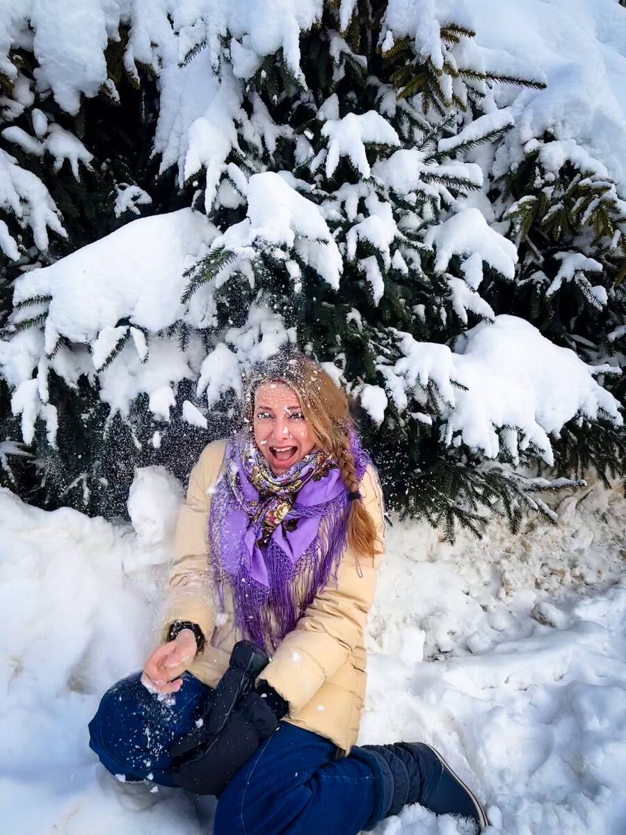 На фото:  ведущая прогноза погоды на канале  ТВЦ Алена Дубдюк