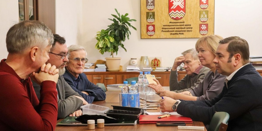 Завод и учёные объединились: изучение карельского шунгита выходит на новый уровень