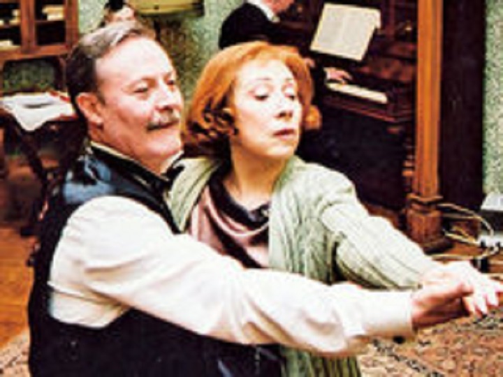 Василий Аксёнов. (Поговорим о «Московской саге») ...... и Прощёное воскресенье