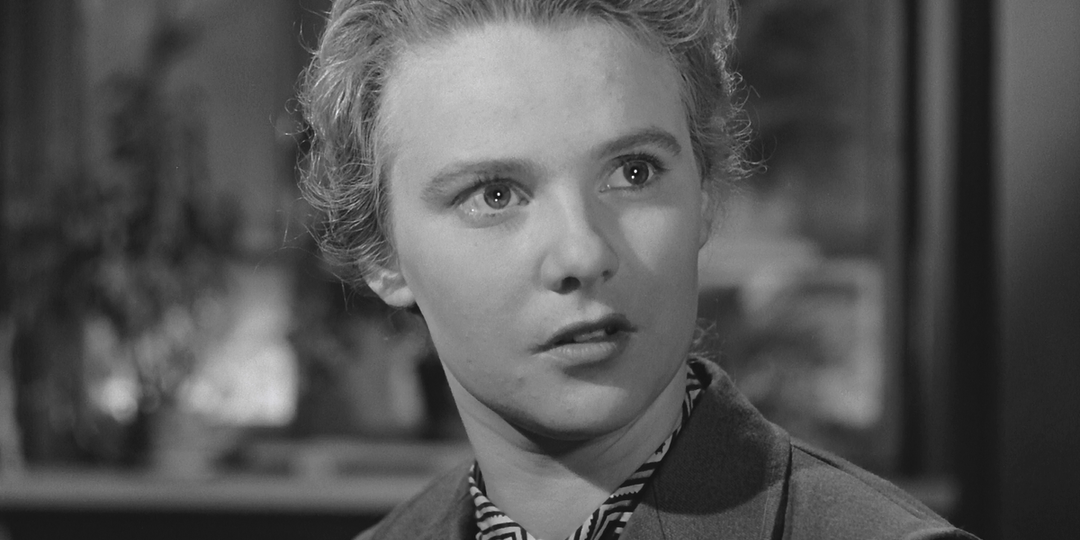 Пересматриваю Весна на Заречной улице и каждый раз нахожу что-то новое