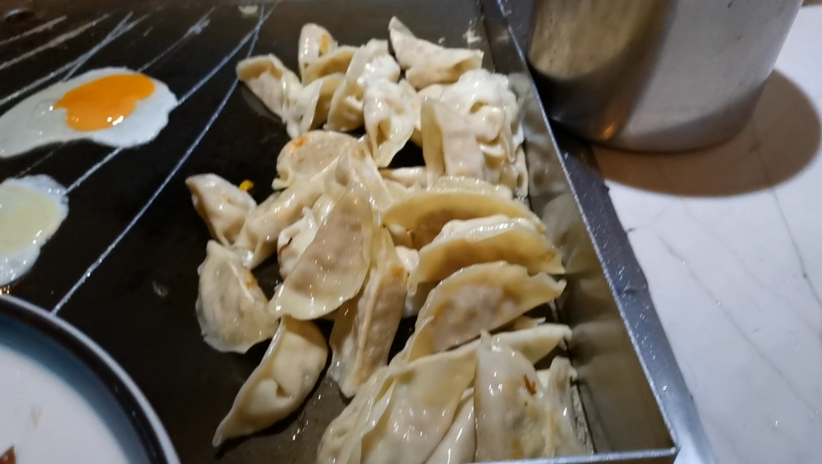 Любимые пельмешки на завтраке