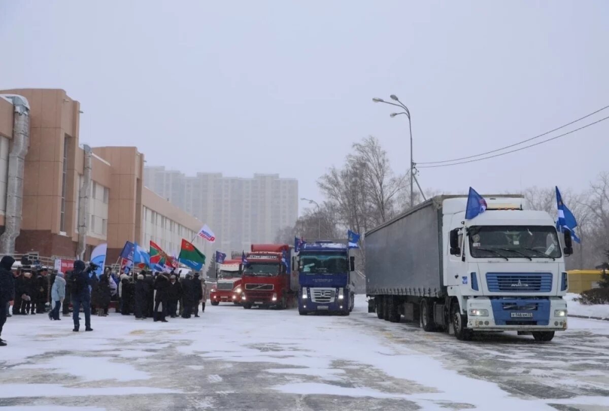    Тюменцы отправили в зону СВО гуманитарный конвой ко Дню защитника Отечества