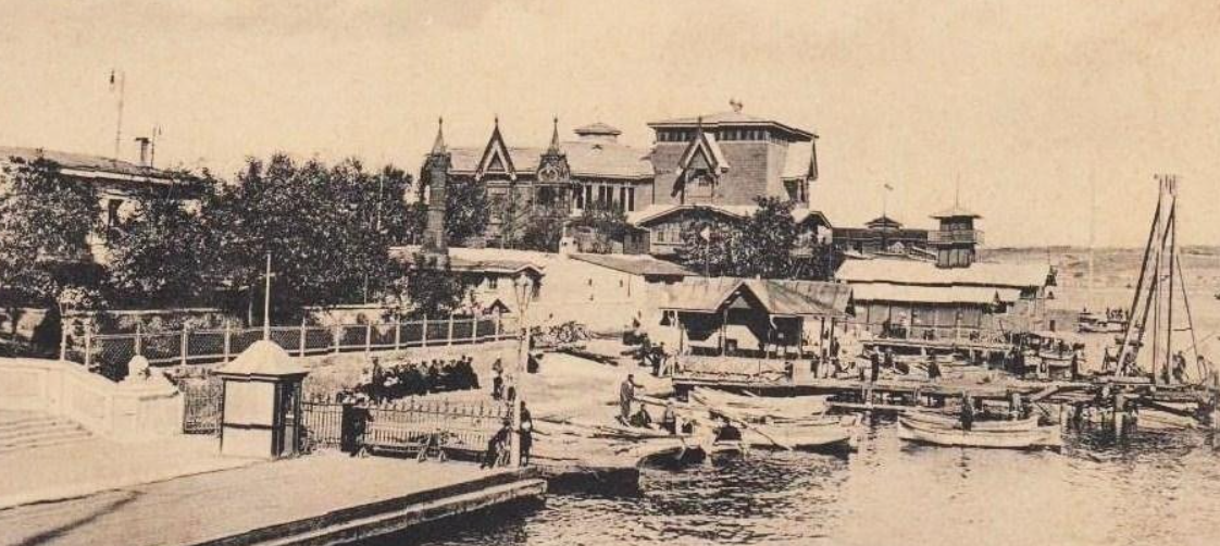 Купальня у Графской пристани