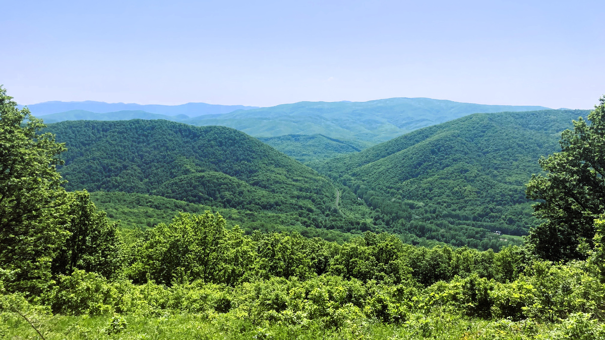 Смотровая площадка на "Долину Очарований".