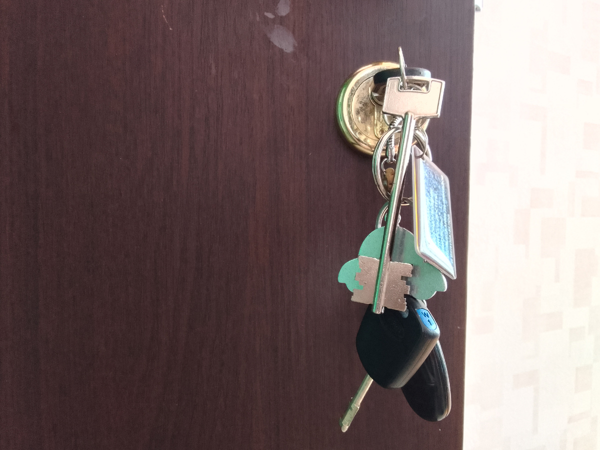 Я тут прописан, и ключи у меня есть