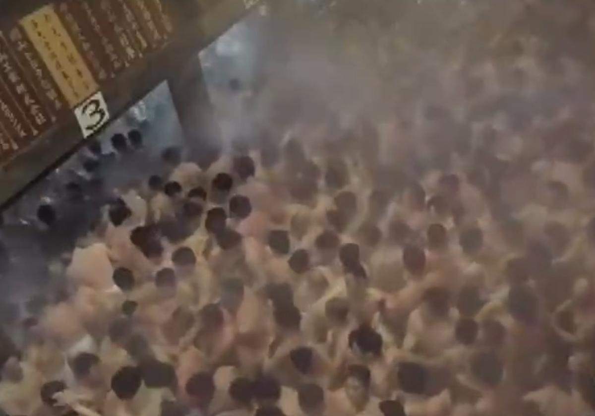     / Источник: Кадр из видео